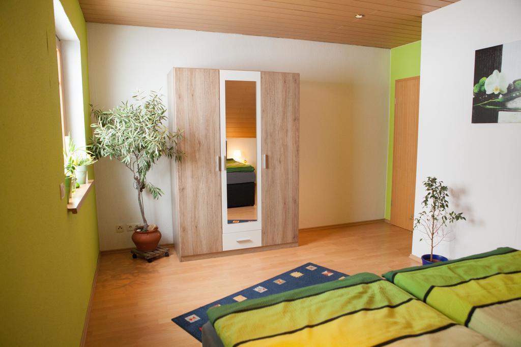 Ferienwohnung Am Korretsberg Kruft Стая снимка