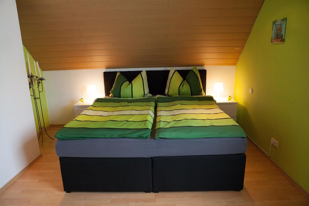 Ferienwohnung Am Korretsberg Kruft Стая снимка